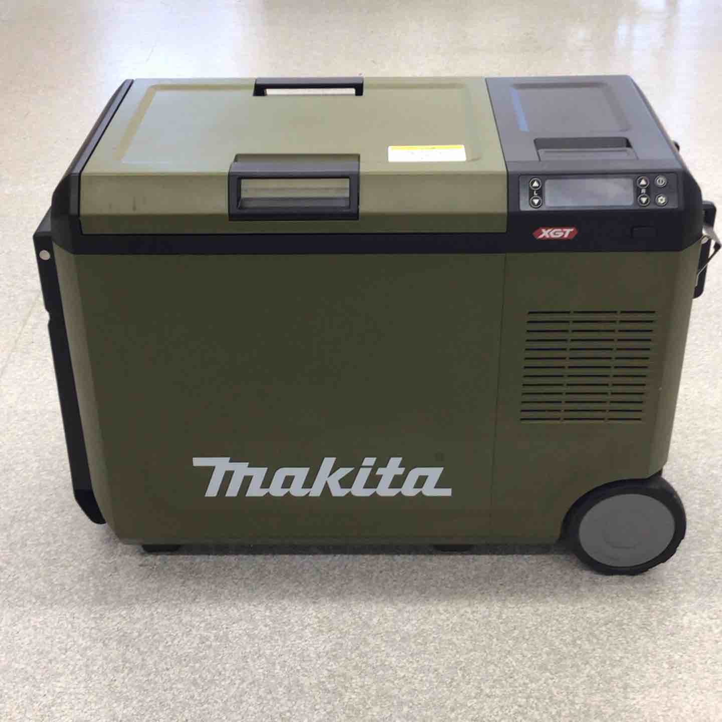 ★マキタ(makita) コードレス冷温庫 CW004GZO【八潮店】 ☆マキタ(makita) コードレス冷温庫 CW004GZO【八潮店】 – アクト