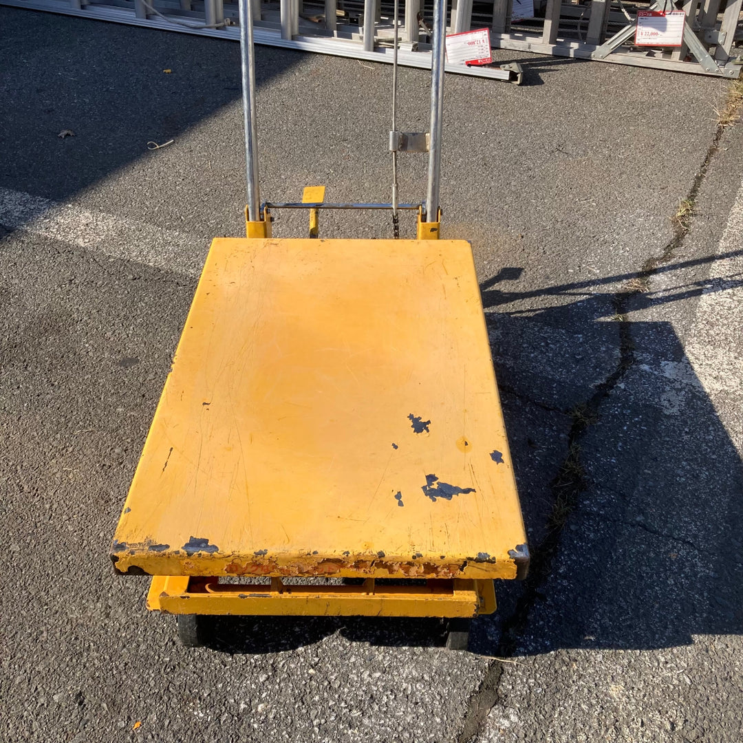 【中古品/店頭受取り限定】ナンシン BS-15 油圧式 荷揚げ台車 手動リフト 150㎏【東大和店】