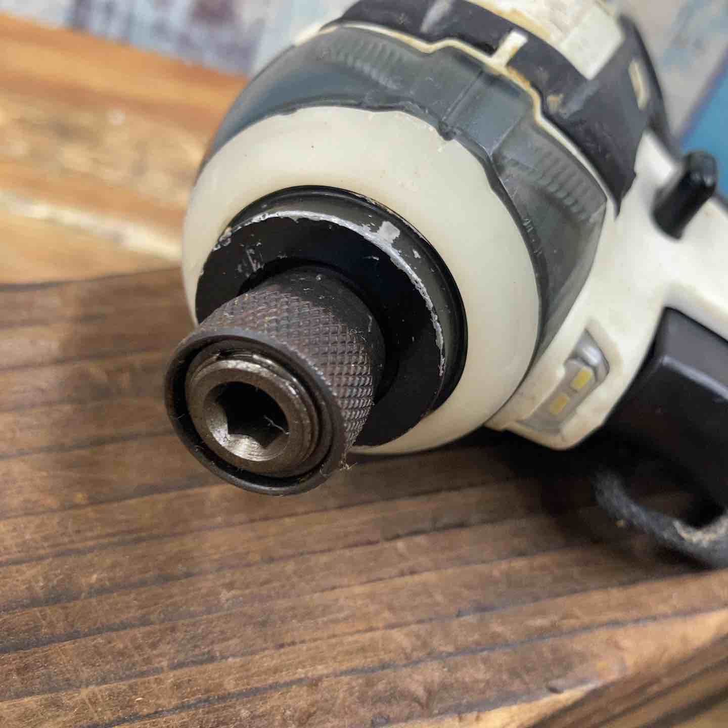 ☆マキタ(makita) コードレスインパクトドライバー TD138DZW【柏店