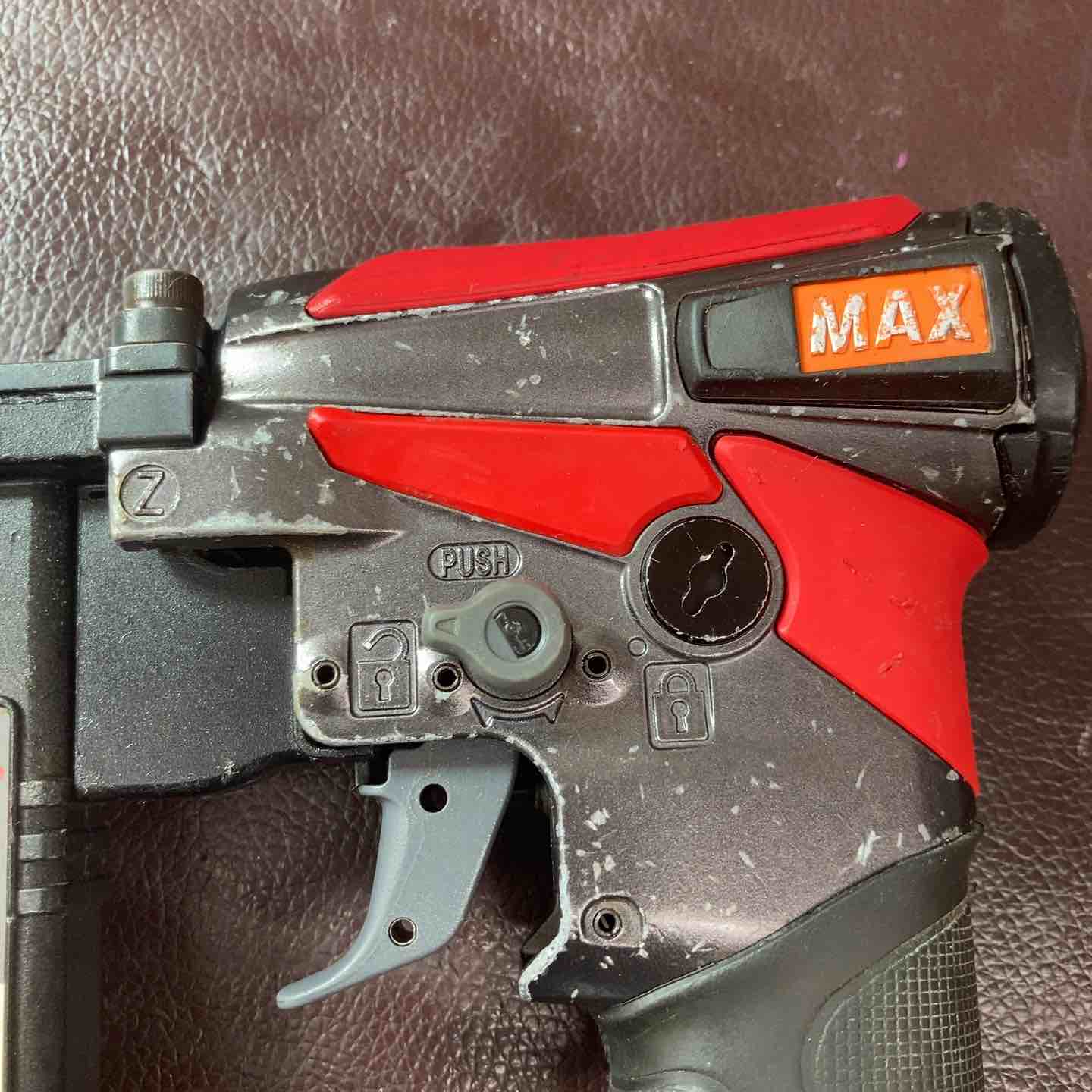 中古品】マックス(MAX) 高圧エアタッカ HA-25/10J【東大和店