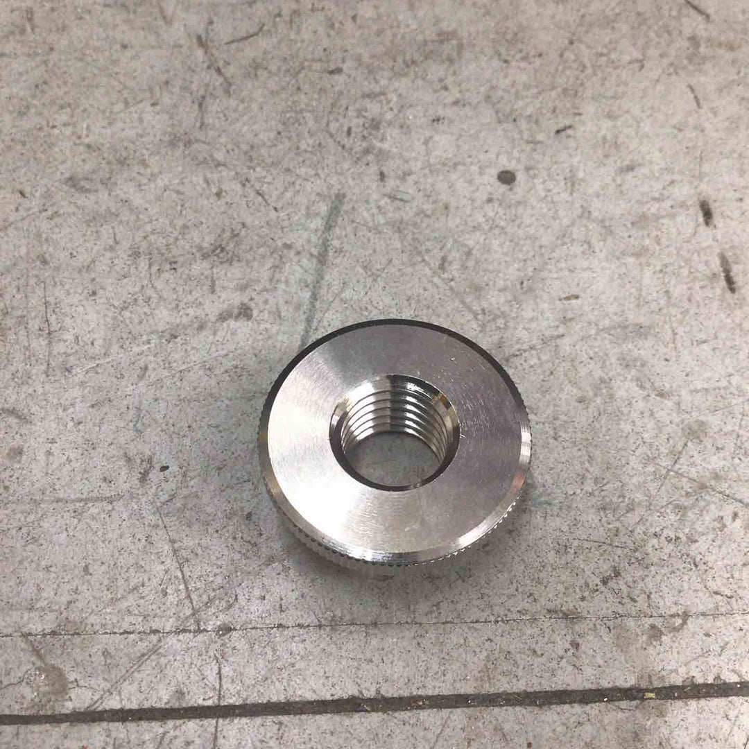 【中古美品】 パナソニック/Panasonic レーザー墨出し器 墨出し名人 十字・地墨  BTL1100P 【鴻巣店】