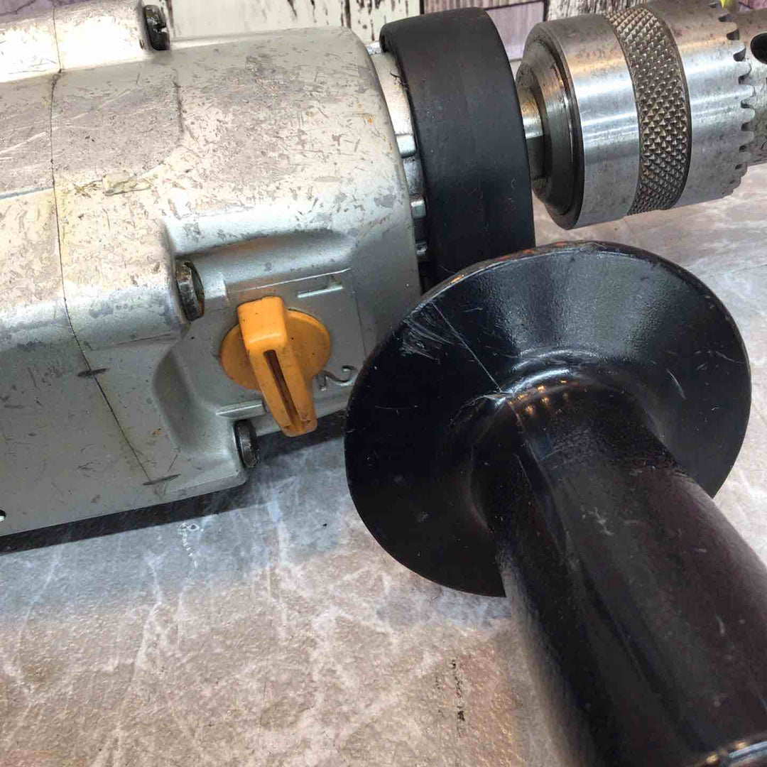 ☆マキタ(makita) 振動ドリル HP2032【八潮店】