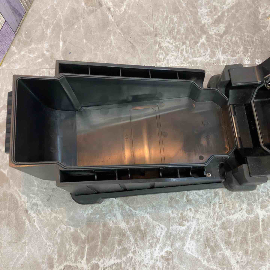 ☆マキタ(makita) コードレスラジオ MR103B【八潮店】