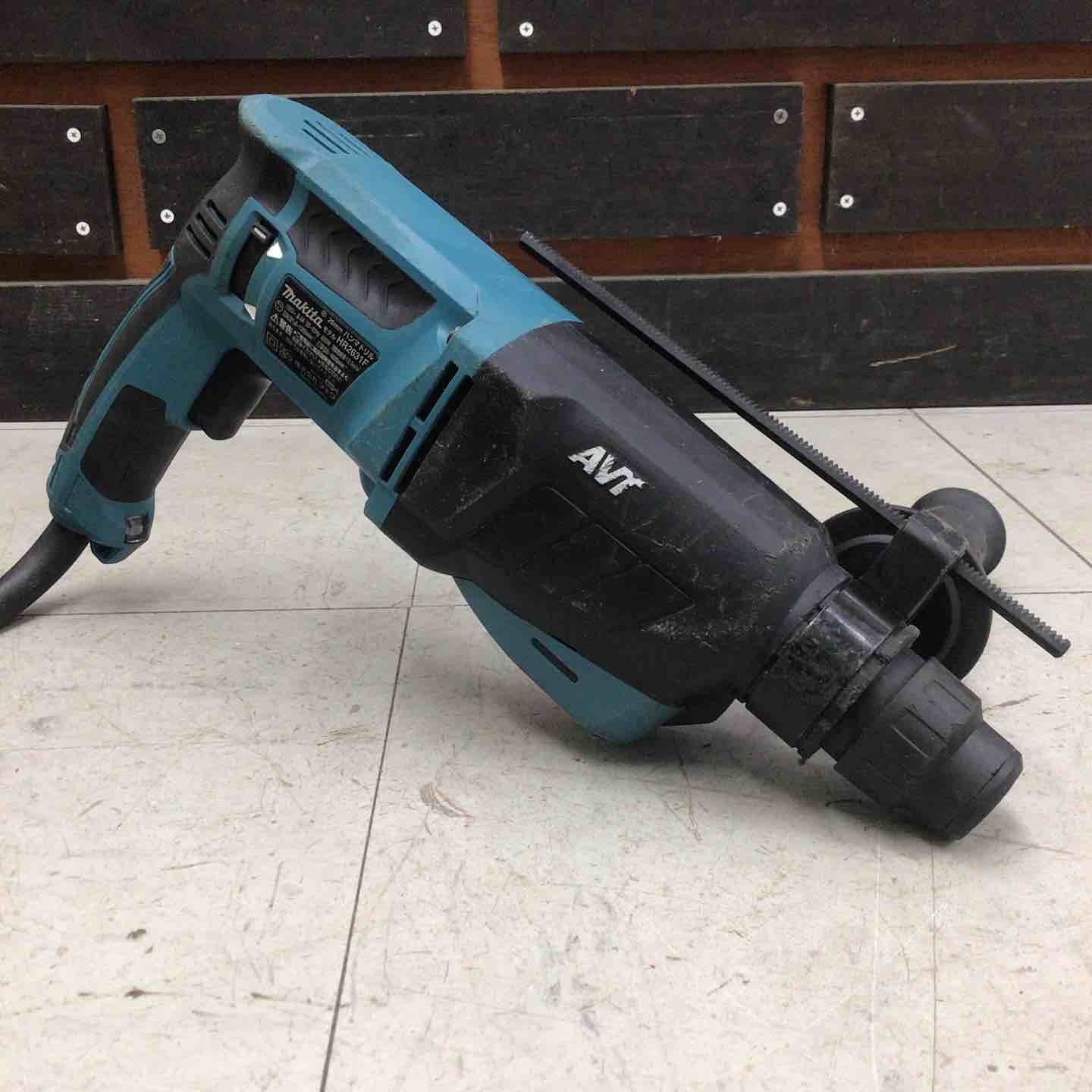 値下げ特価品】【未使用品】マキタ ハンマドリル HR2631F【ハンズ 値下げ特価品】【未使用品】マキタ ハンマドリル HR2631F【ハンズ