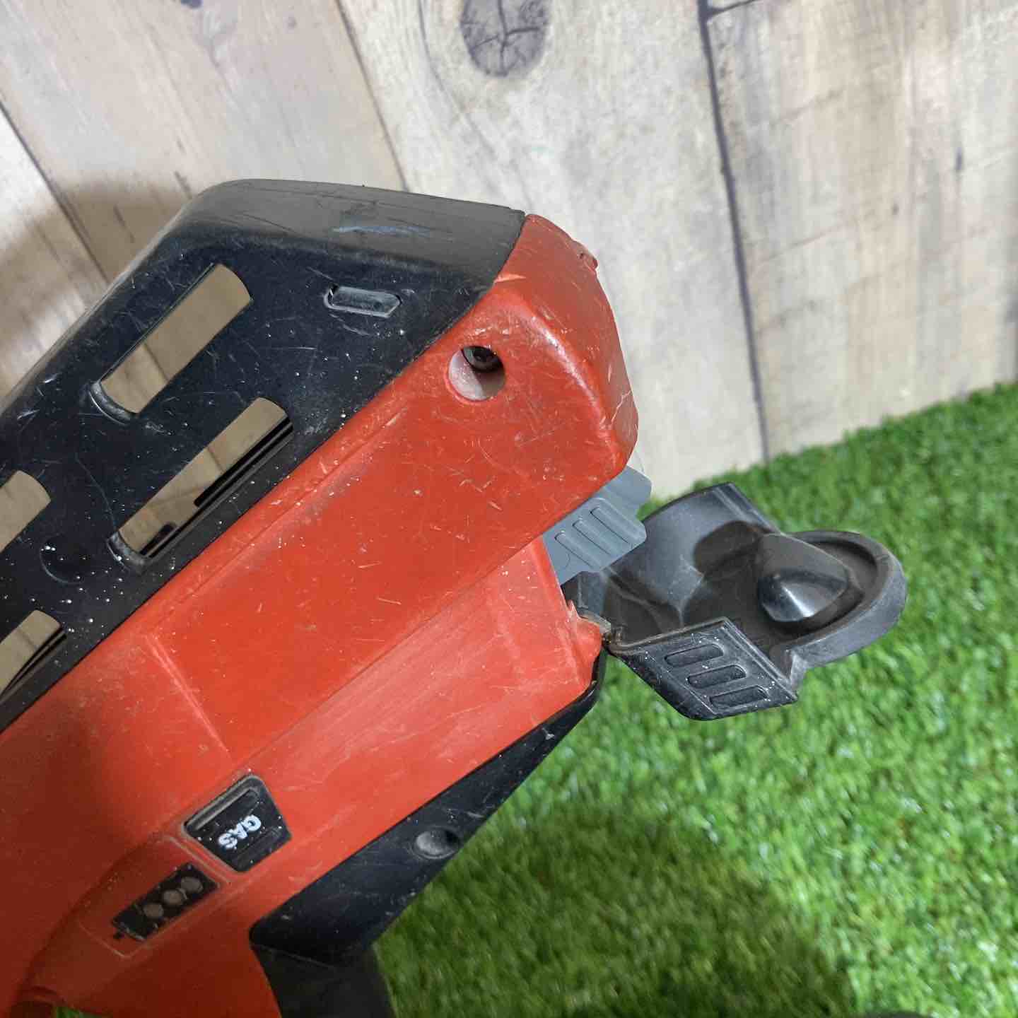 ◇ヒルティ(HILTI) ガス式鋲打機 GX120 ※純正ガス缶生産終了品【戸田店