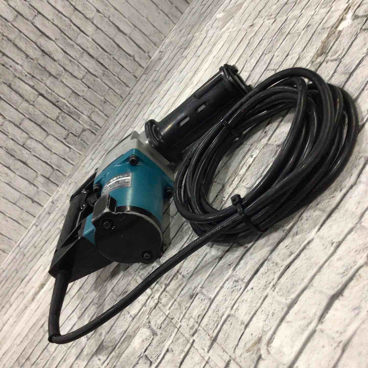 ★マキタ(makita) 電動ケレン HK1810【川口店】