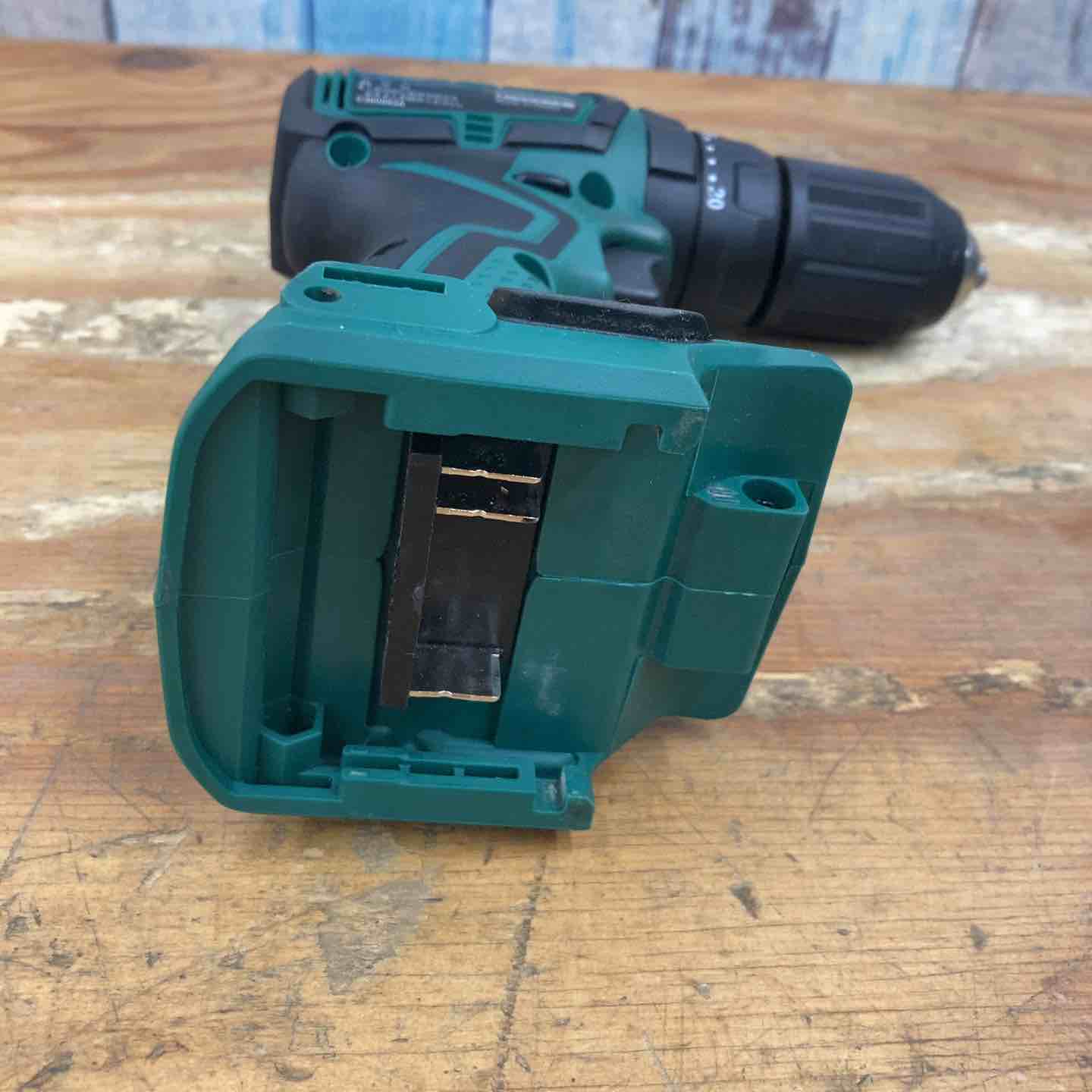 中古品】☆ハイコーキ(HIKOKI ※旧:日立工機) コードレス振動ドライバ