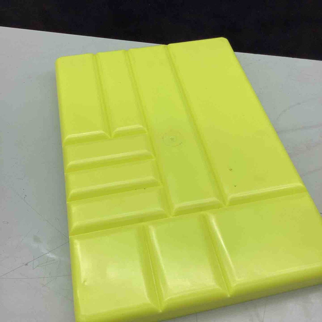 スナップオン(Snap-on) パーツトレイ トレー 限定カラー ハイビジ イエロー 収納ケース 小物入れ 工具箱 整理整頓 【越谷店】