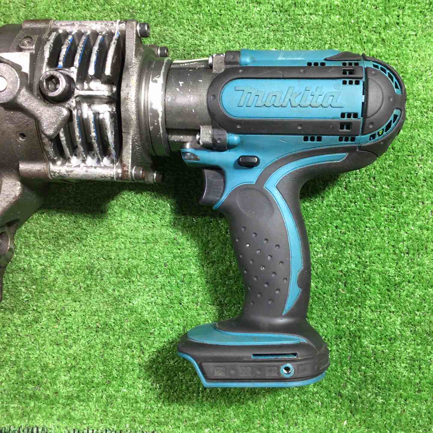 ☆マキタ(makita) コードレスパンチャー PP200DRG【川口店】 – アクト