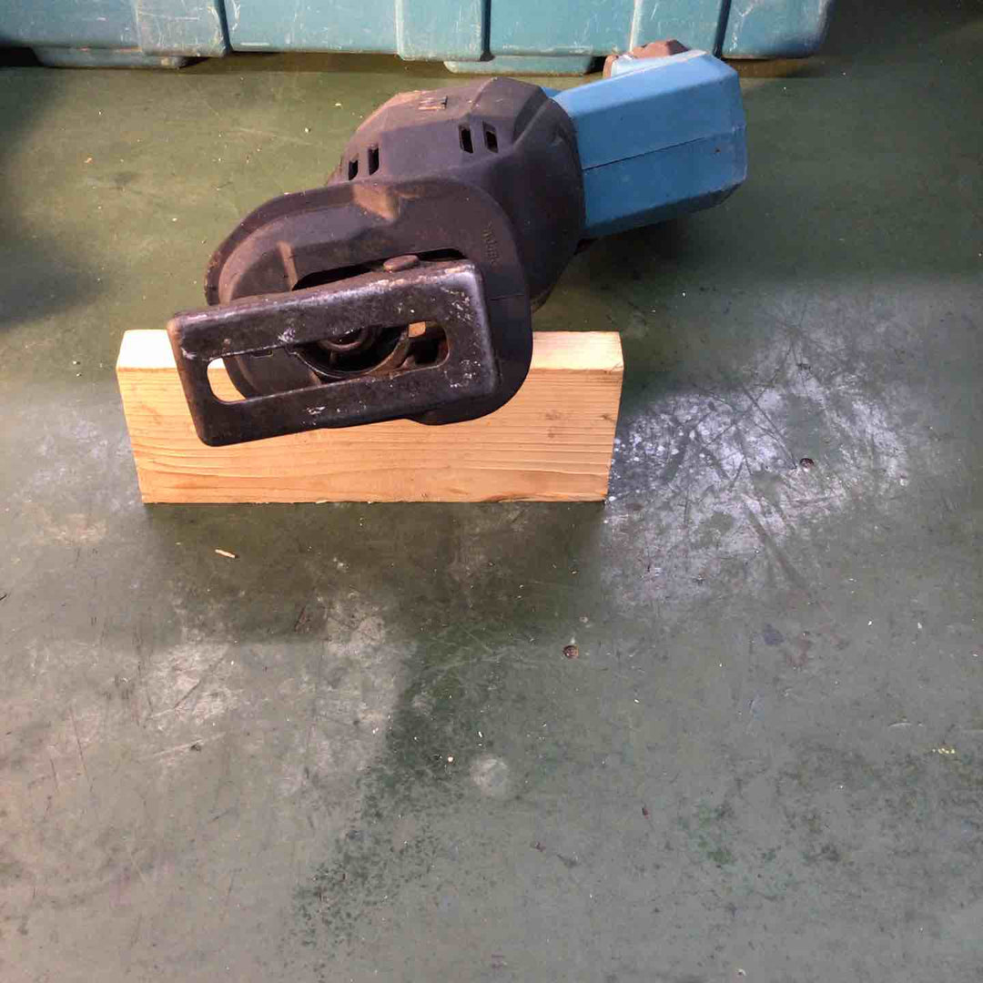 ★マキタ(makita) コードレスレシプロソー JR002GRDX【戸田店】