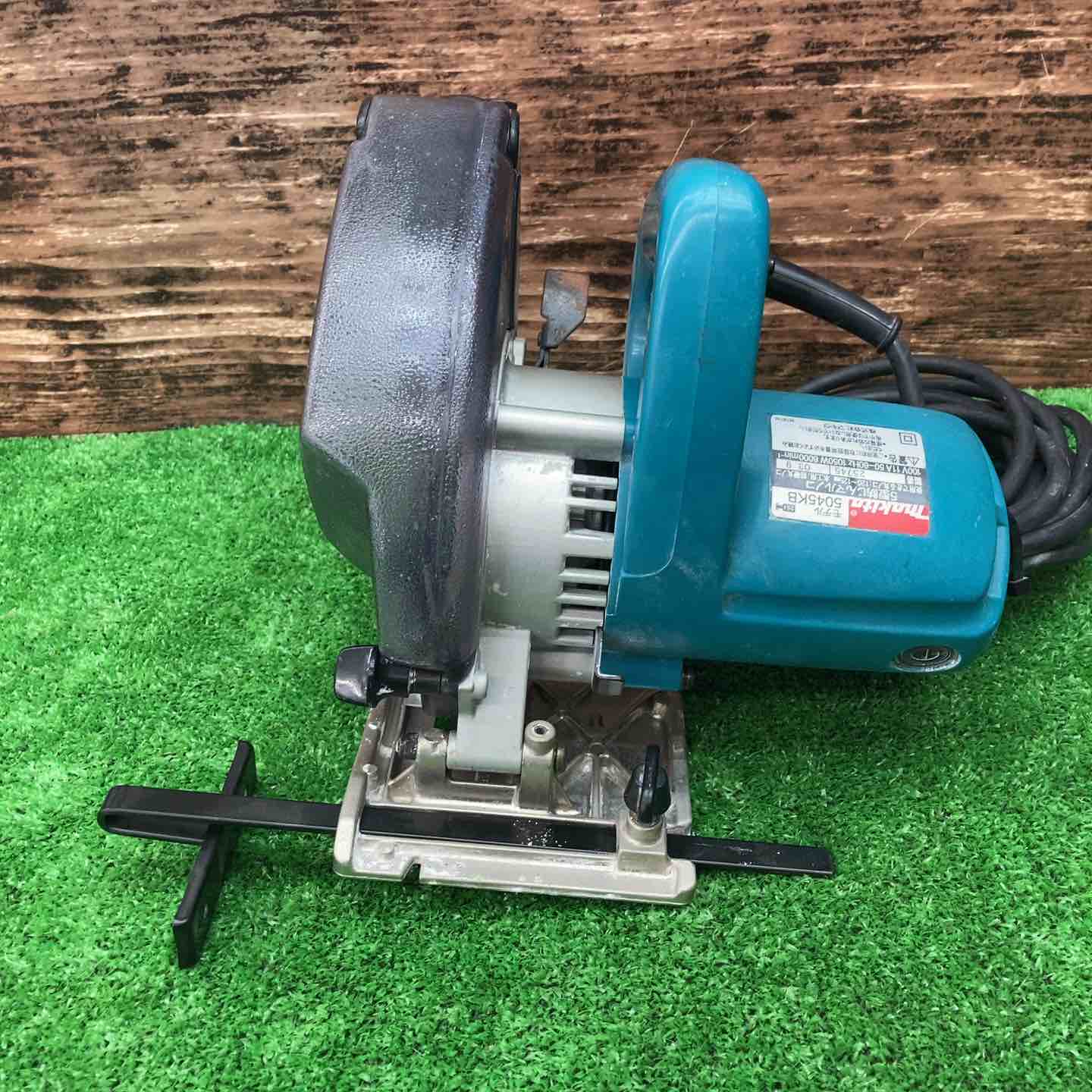 【アルミベース/送料無料】マキタ 5型防塵マルノコ 5045KB 120-125mm 動作OK 小型 中古 木工用 DIY 電動工具 oマキタ 5型防じんマルノコ 5045KB