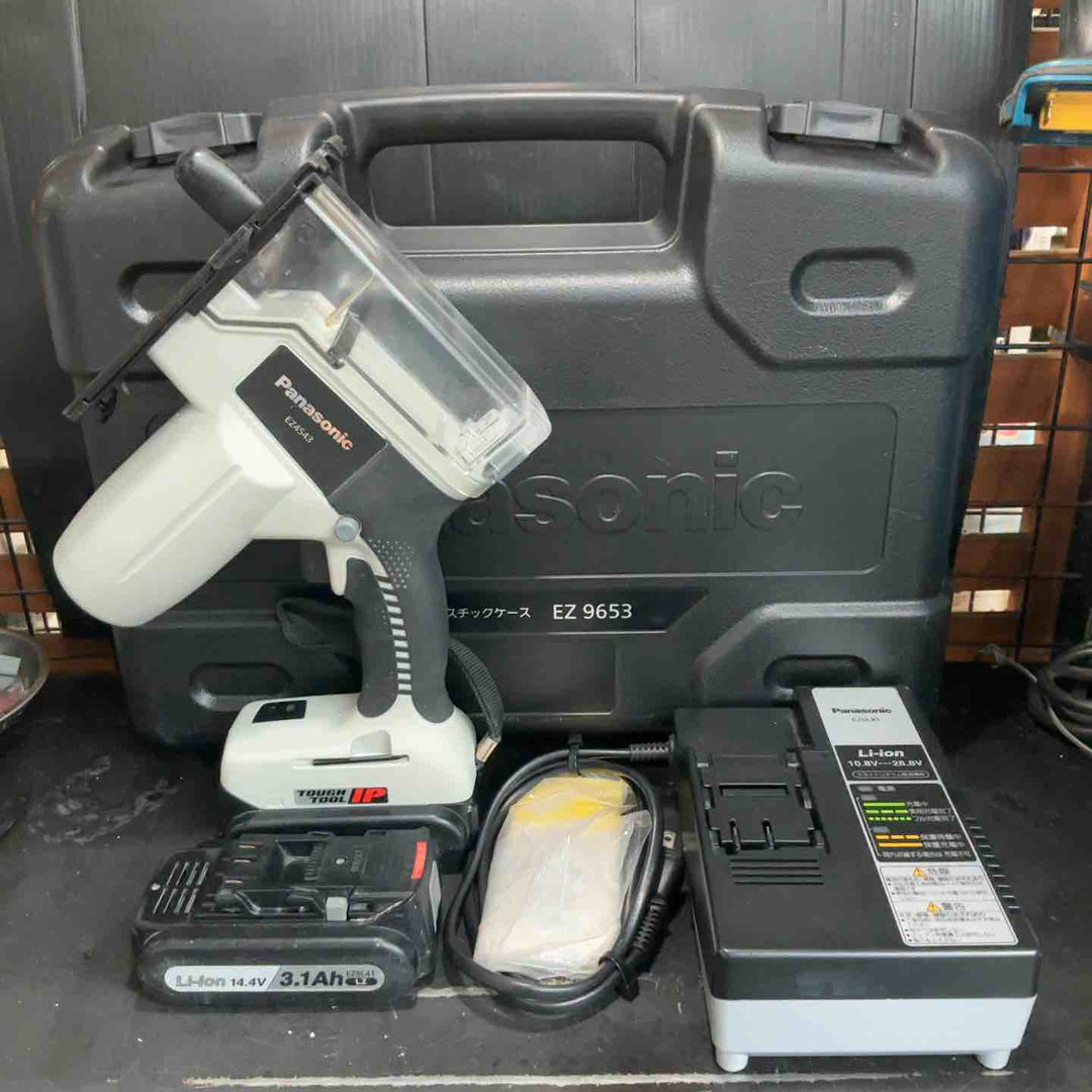 ◇パナソニック(Panasonic) コードレス角穴カッター EZ4543LE1S-B ボードカッター【草加店】