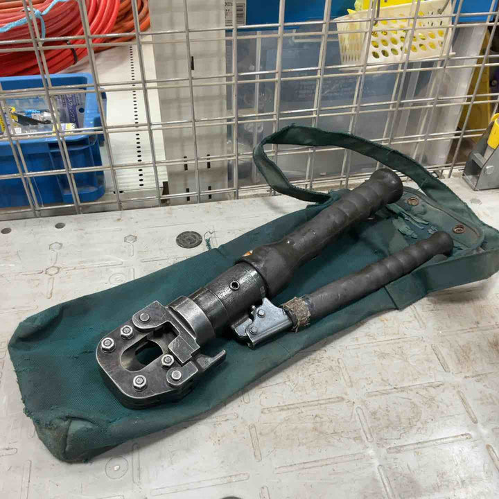 ◇泉精器(IZUMI) 油圧式ワイヤカッタ S-20A【草加店】