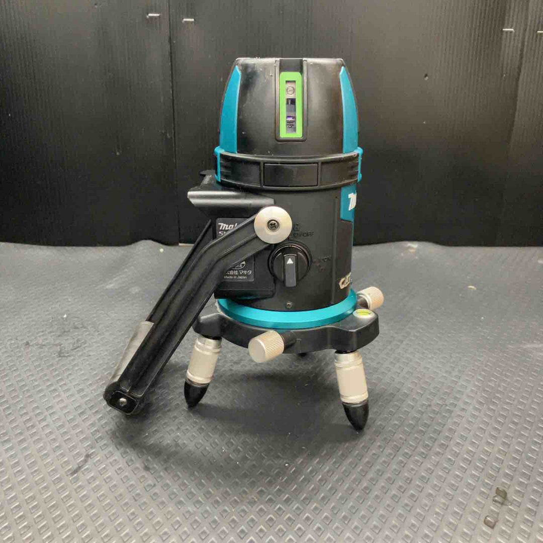 ◇マキタ(makita) 高輝度コードレスグリーンレーザー墨出し器 SK312GDZ おおがね・通り芯・ろく【鴻巣店】