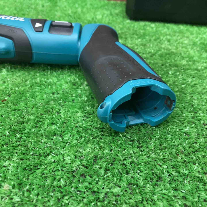 ☆マキタ(makita) コードレスペンインパクトドライバ TD021DSHSP【川越店】