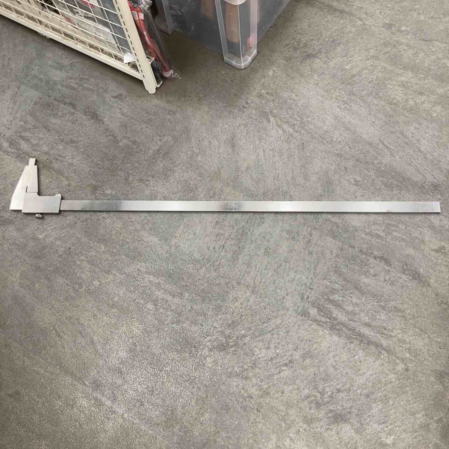 ◇アナログノギス ミツトヨ 1000㎜ C137959【川崎店】 – アクトツール