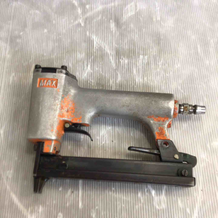 ☆マックス(MAX) 常圧エアタッカ  TA-35A/1022J【草加店】
