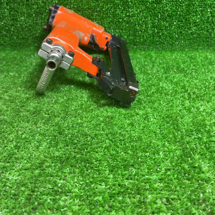 【中古品】 マックス(MAX) 常圧エアタッカ TA-20A/422Jキュウオン 【藤沢店】