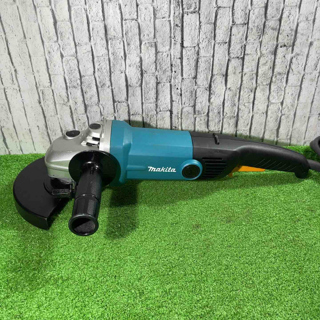☆マキタ(makita) 180mm電子ディスクグラインダ GA7011C【川口店】