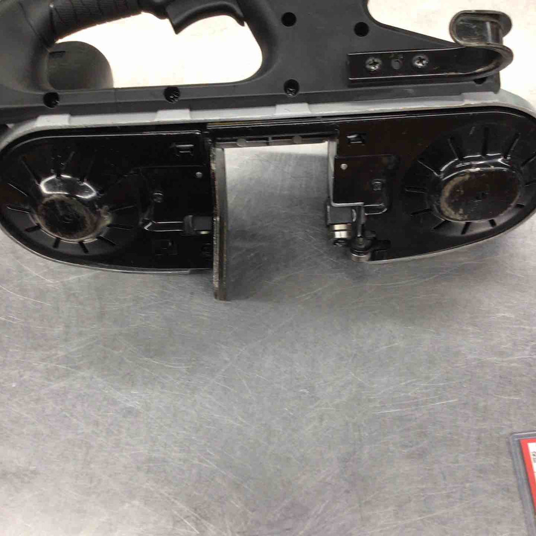 ★パナソニック(Panasonic) コードレスバンドソー EZ45A5X-B【戸田店】