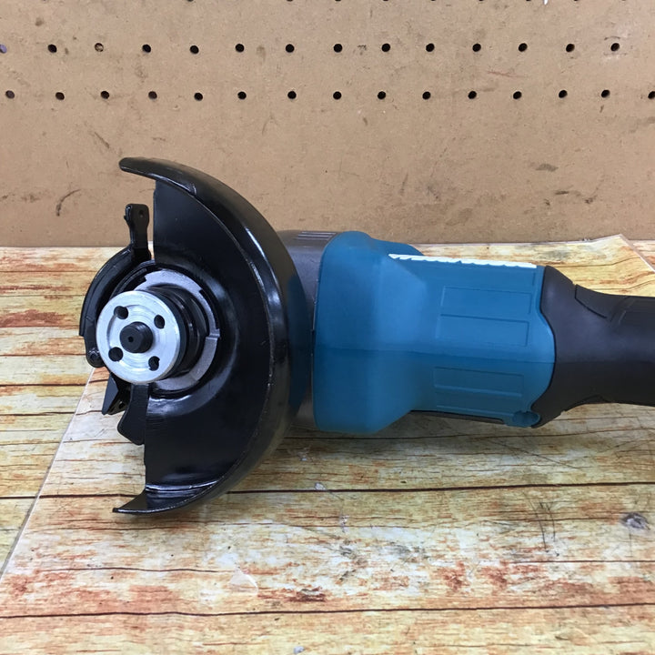 マキタ(makita) 100mmコードレスディスクグラインダ GA001GZ【川崎店】