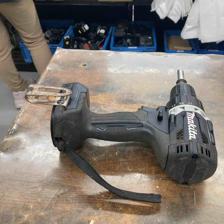 ☆マキタ(makita) コードレスドリルドライバー DF484DZB【戸田店】