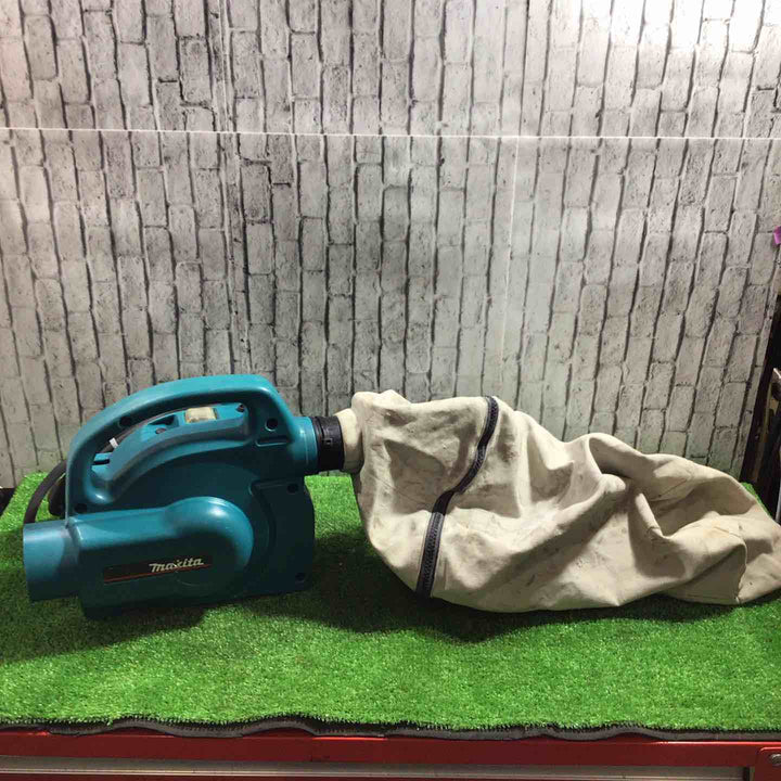 ★マキタ(makita) 小型集じん機 乾式 450(P)【川口店】