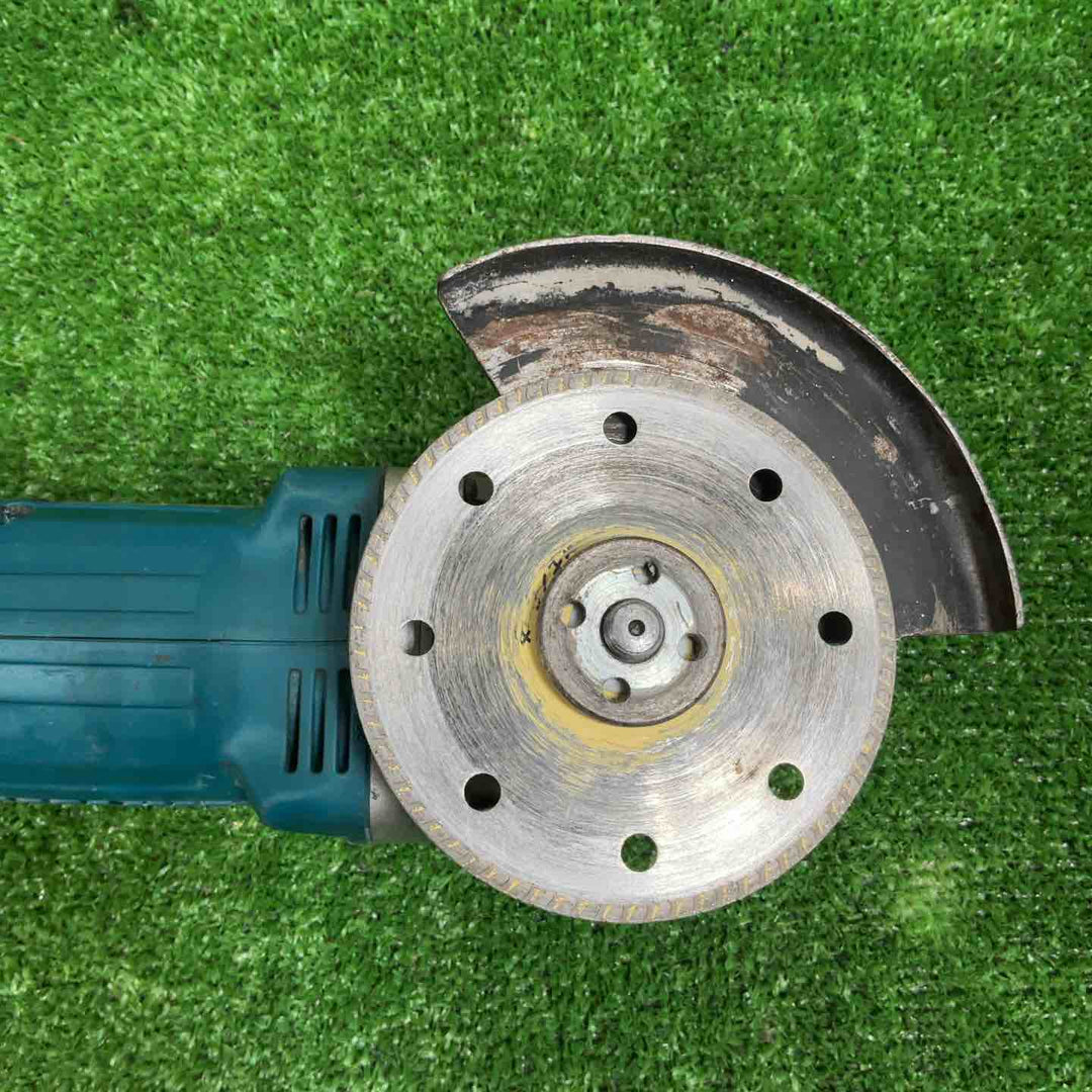 ☆マキタ(makita) 100mmコードレスディスクグラインダ GA404DZN (GA404DN)【草加店】