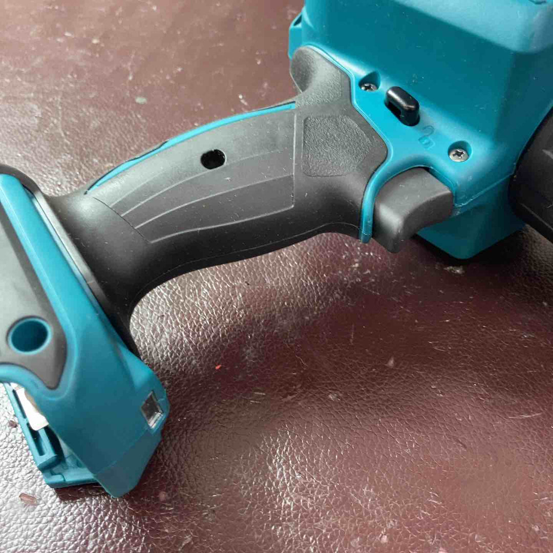 【中古品】マキタ(makita) コードレスコーキングガン CG180DZ【東大和店】