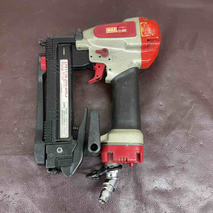 【中古品】 マックス(MAX) 常圧エアネイラ TA-225/425J 【東大和店】