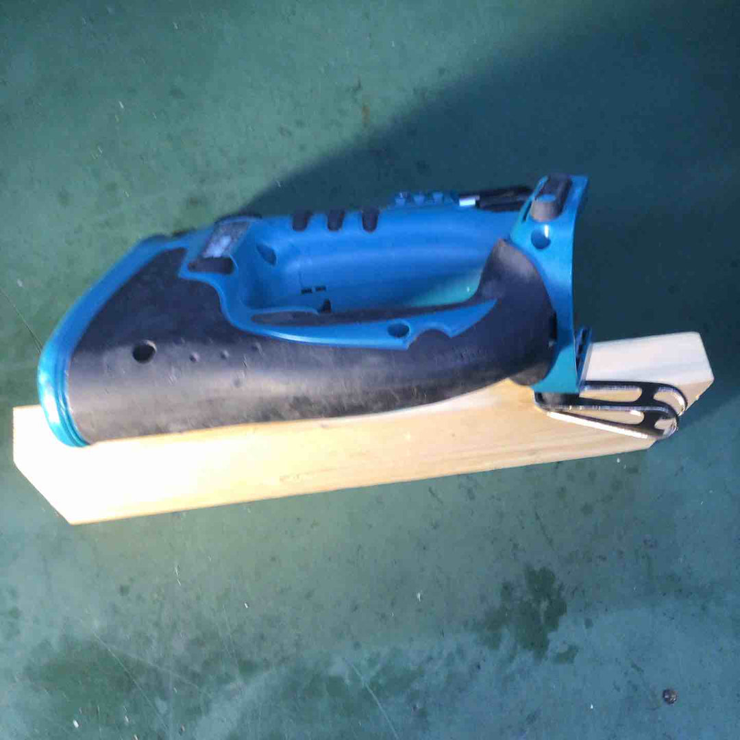 ☆マキタ(makita)18Vコードレスピンタッカ PT351DZ 本体のみ【戸田店】