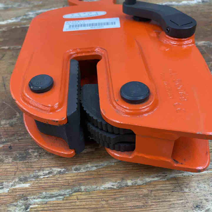 【美品】イーグル 鉄工用 縦つり クランプ NNE-500 0.5トン【柏店】