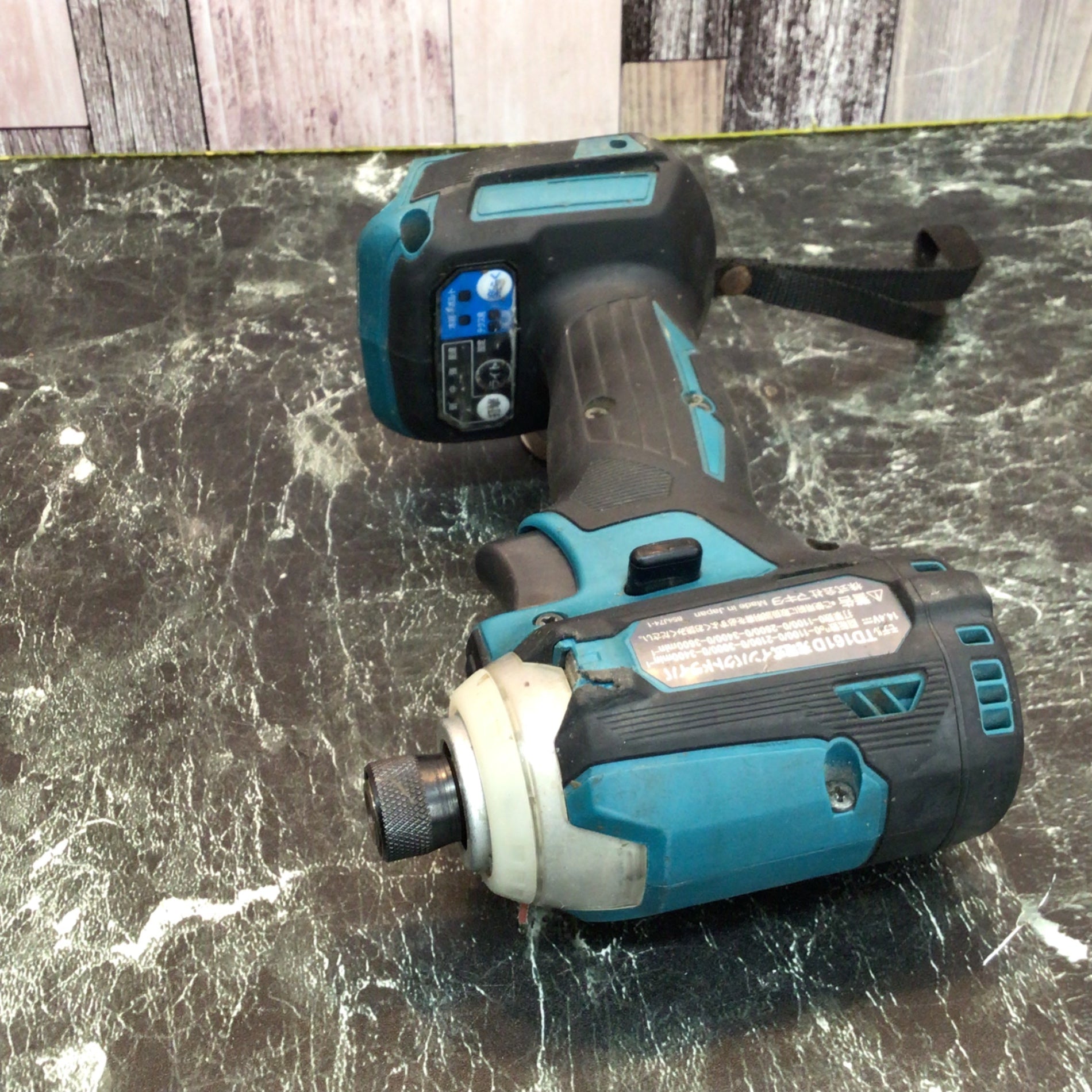 ☆マキタ(makita) コードレスインパクトドライバー TD161DRGX【八潮店