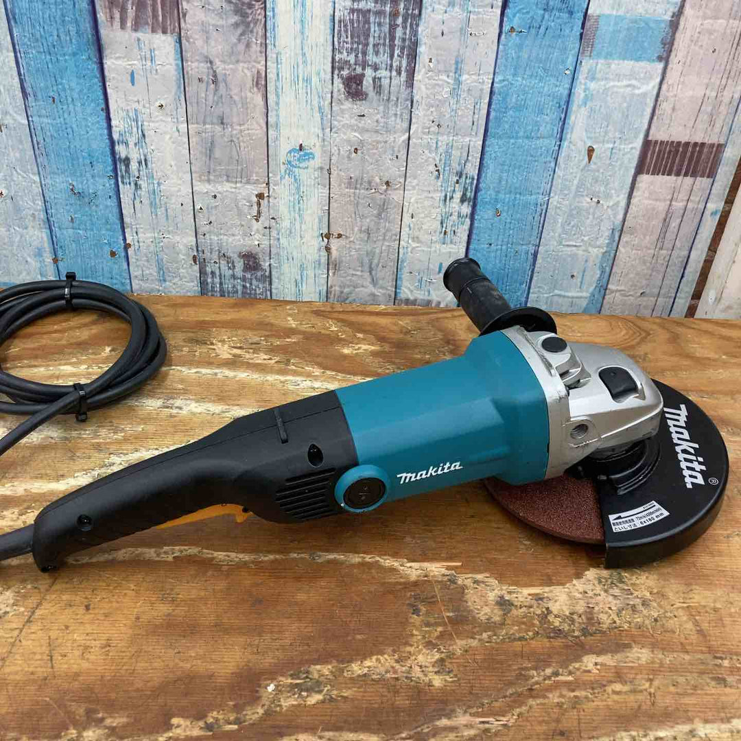 ☆マキタ(makita) 180mm電子ディスクグラインダ GA7011C【柏店】