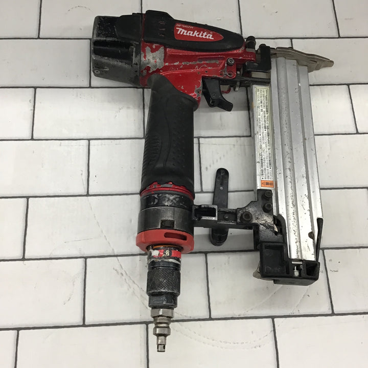 ★マキタ(makita) 仕上釘打(フィニッシュネイラ) AF502H【所沢店】