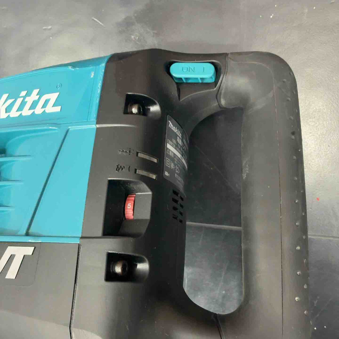 マキタ(makita) 電動ハンマ HM1317C【藤沢店】