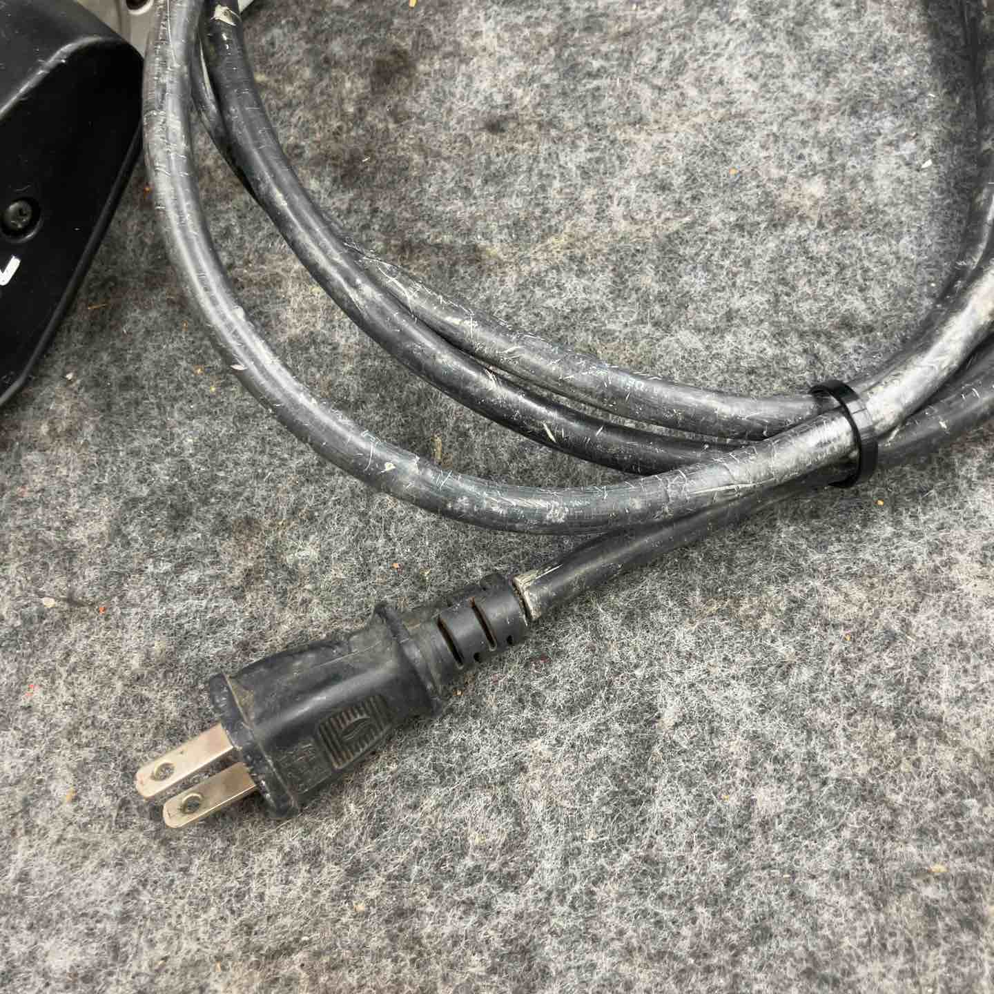 ☆マキタ(makita) 電気カンナ KP0800ASP 替刃式【鴻巣店】 – アクト