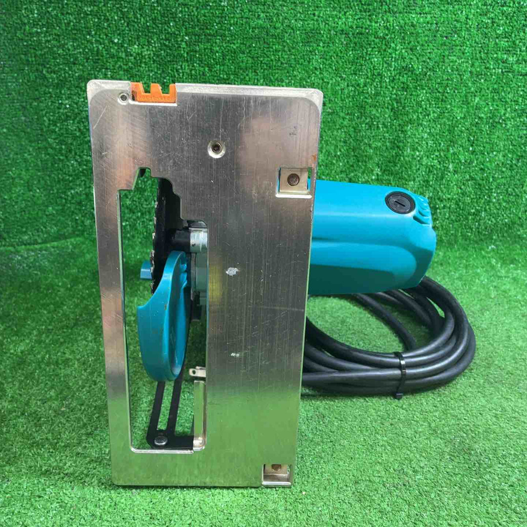 マキタ(makita) 電気マルノコ 5637BA【藤沢店】
