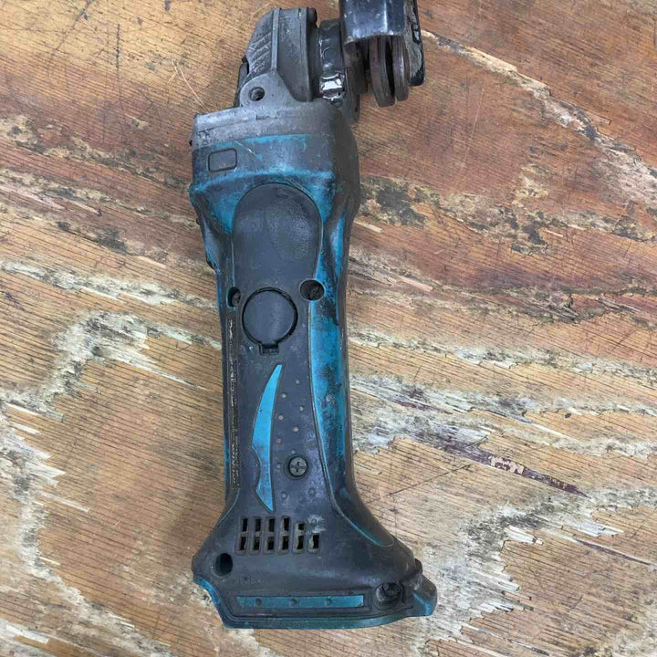 ☆マキタ(makita) コードレスディスクグラインダ GA402DZ【柏店】