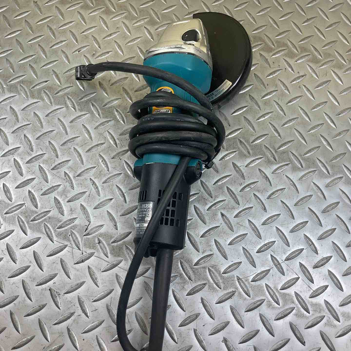 マキタ(makita) 125mm ディスクグラインダ 9535B【川崎店】