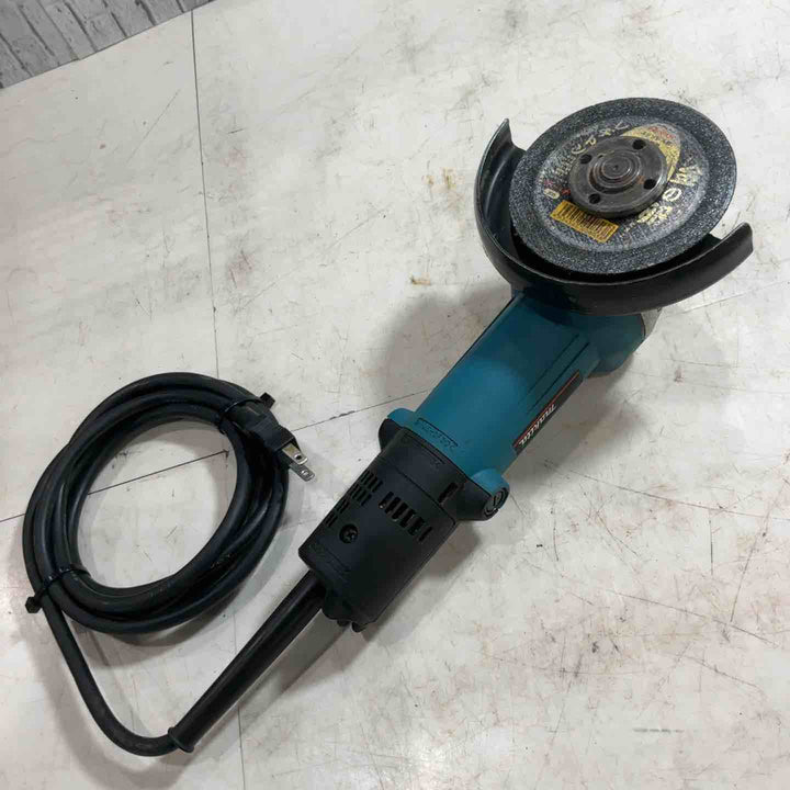 ☆マキタ(makita) 125mm ディスクグラインダ 9535B【川口店】