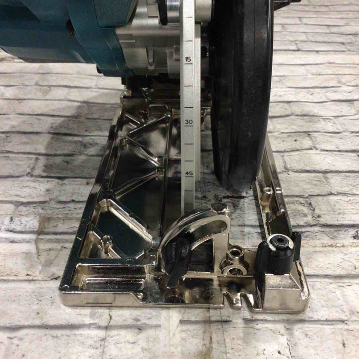 ★マキタ(makita) 電子マルノコ HS6303【藤沢店】