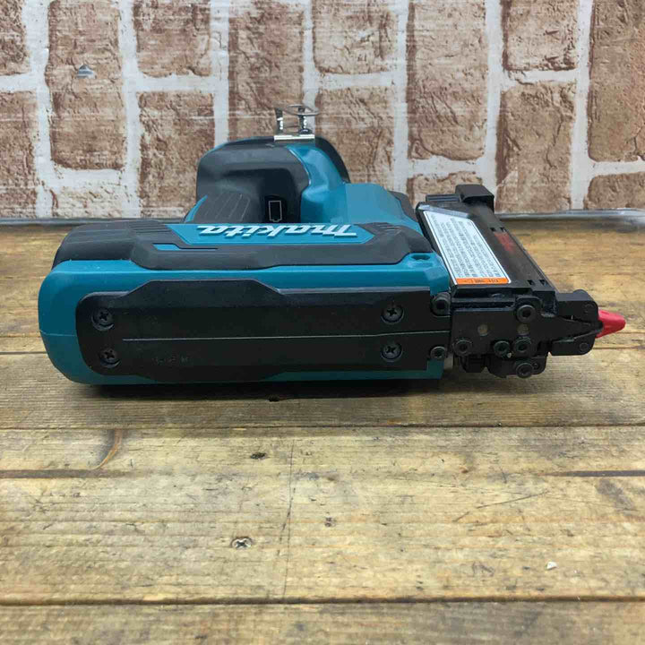 【中古】★マキタ(makita) コードレスピンネイラ PT353DZK【所沢店】
