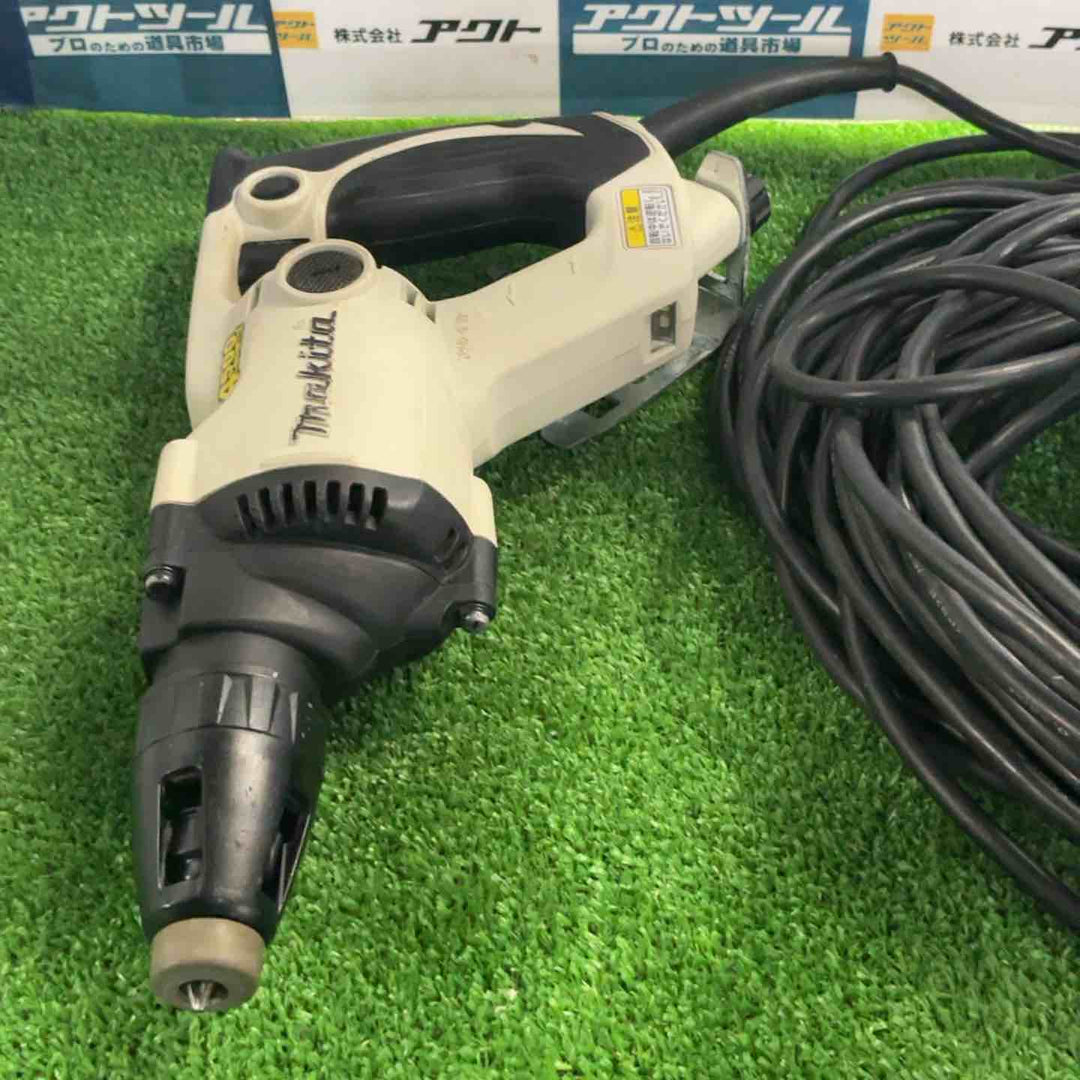 ☆マキタ(makita) ボード用スクリュードライバー 6818【草加店】