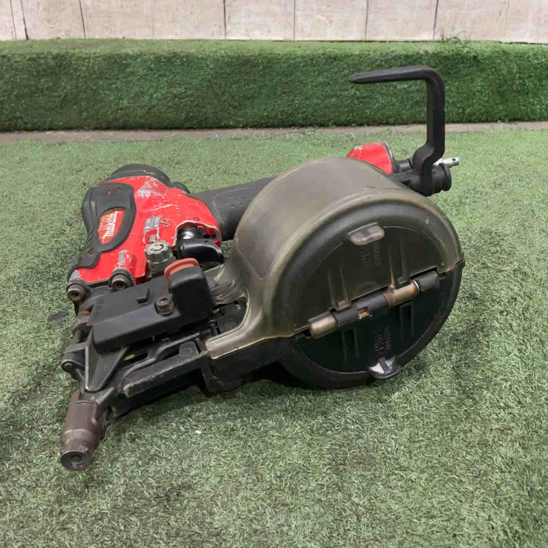 【中古品】マキタ(makita) 高圧エア釘打ち機 AN510H【所沢店】