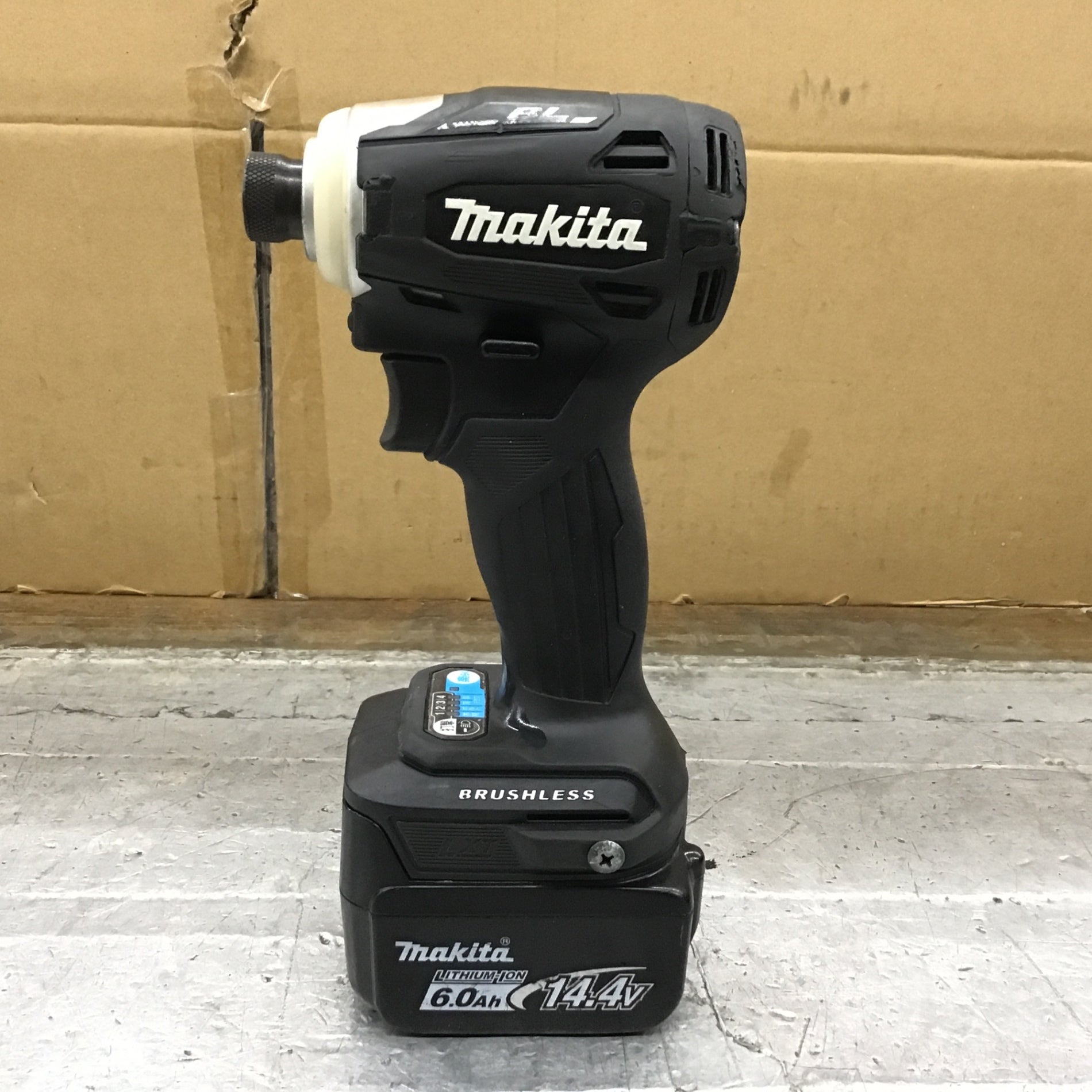 ★マキタ(makita) コードレスインパクトドライバー TD162DRGXB【鴻巣店】 ☆マキタ(makita) コードレスインパクトドライバー TD162DRGXB【所沢店