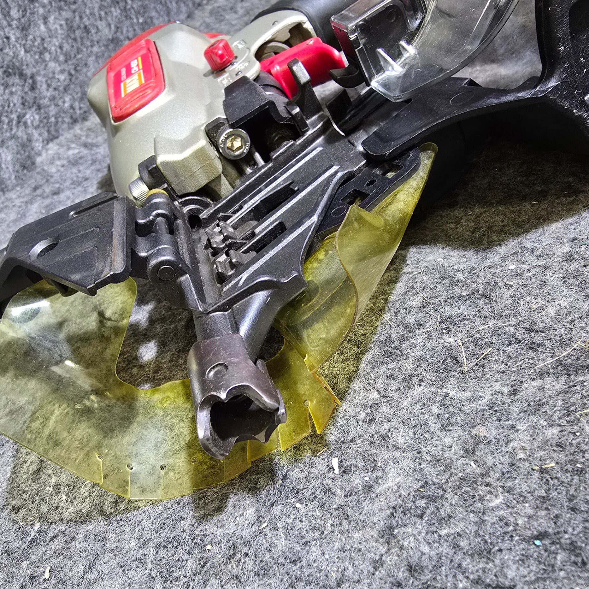 中古品】マックス(MAX) 常圧エア釘打ち機 CN-450【桶川店】 – アクト