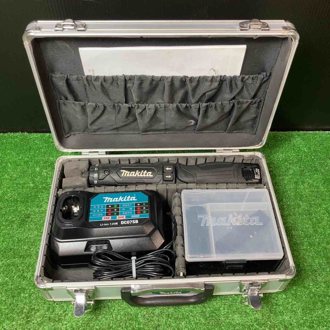 ★マキタ(makita) コードレスドリルドライバー DF012DSHXB 7.2V【岩槻店】