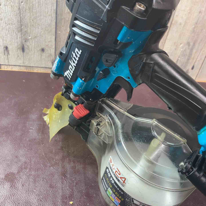 【中古品】★マキタ(makita) 高圧エア釘打ち機 AN936HM【東大和店】