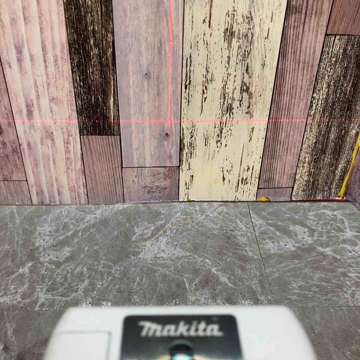 ★マキタ(makita) レーザー墨出し器 縦・横 SK14P【八潮店】